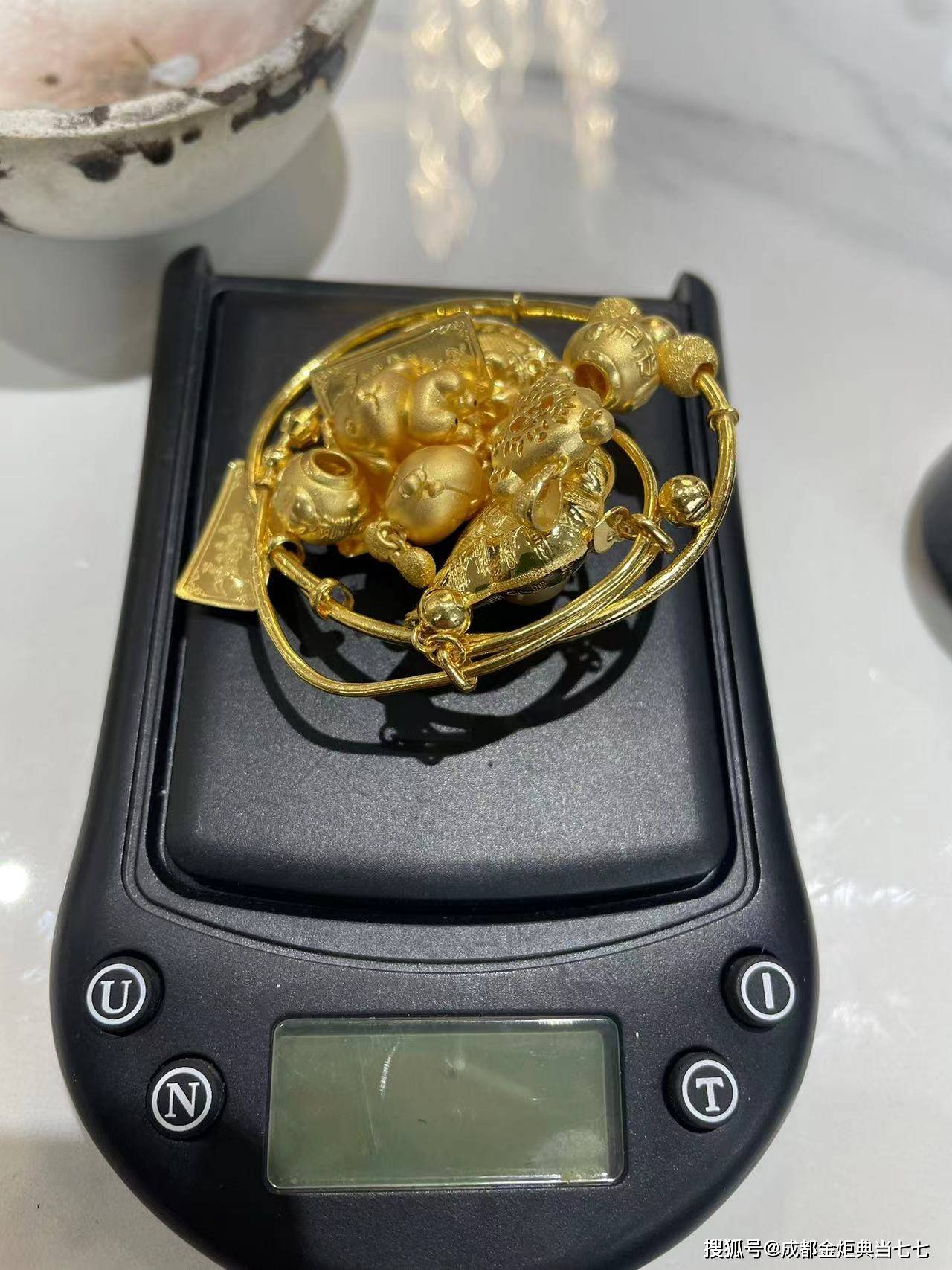 赵县最新24小时上门回收金价方法分析(最方便真实的赵县24小时上门回收黄金方法)